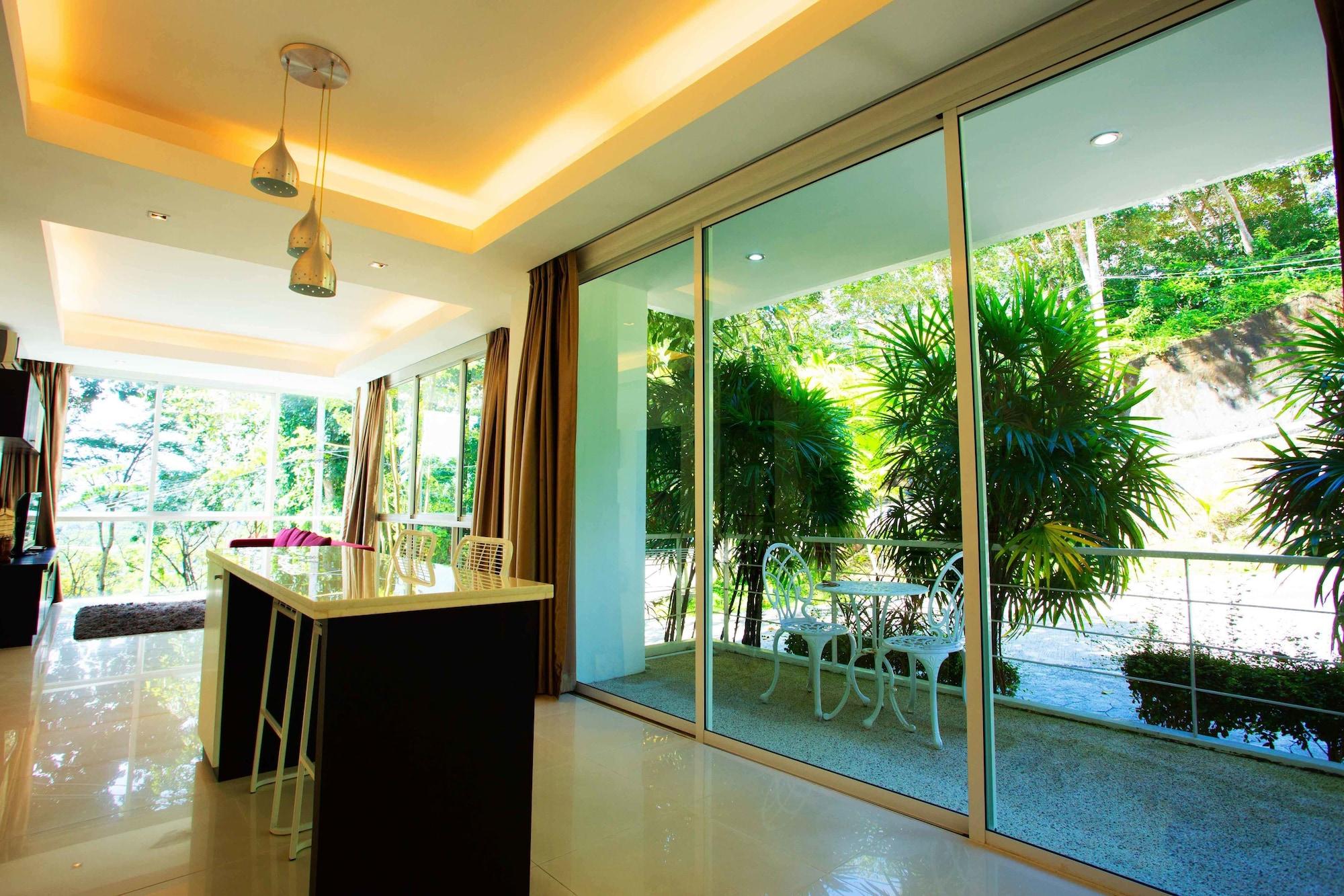 The Trees Club Resort 카말라 비치 외부 사진