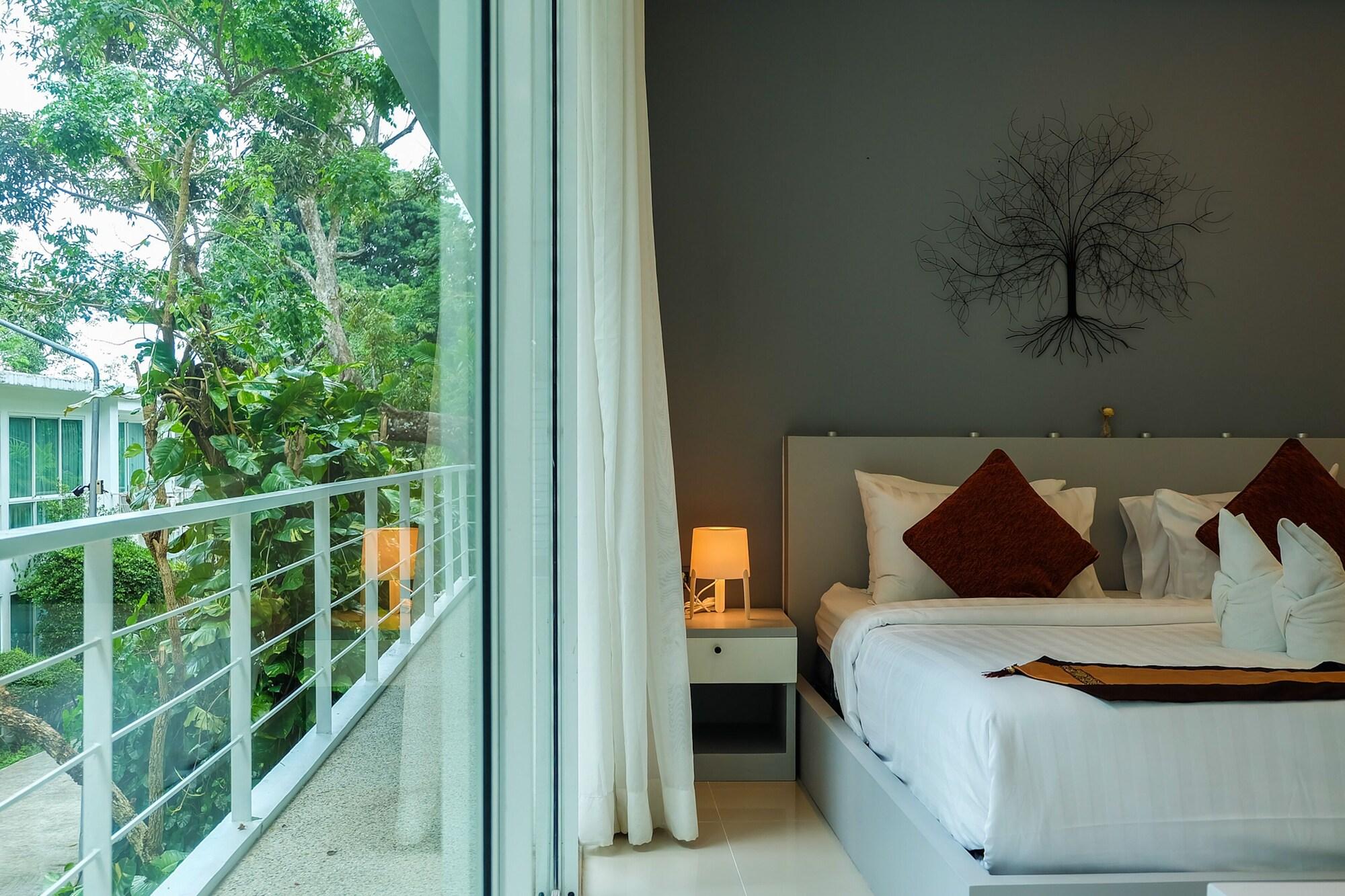 The Trees Club Resort 카말라 비치 외부 사진